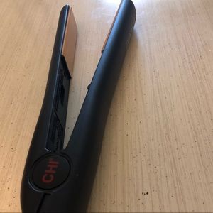 CHI Ceramic Hair Straightener